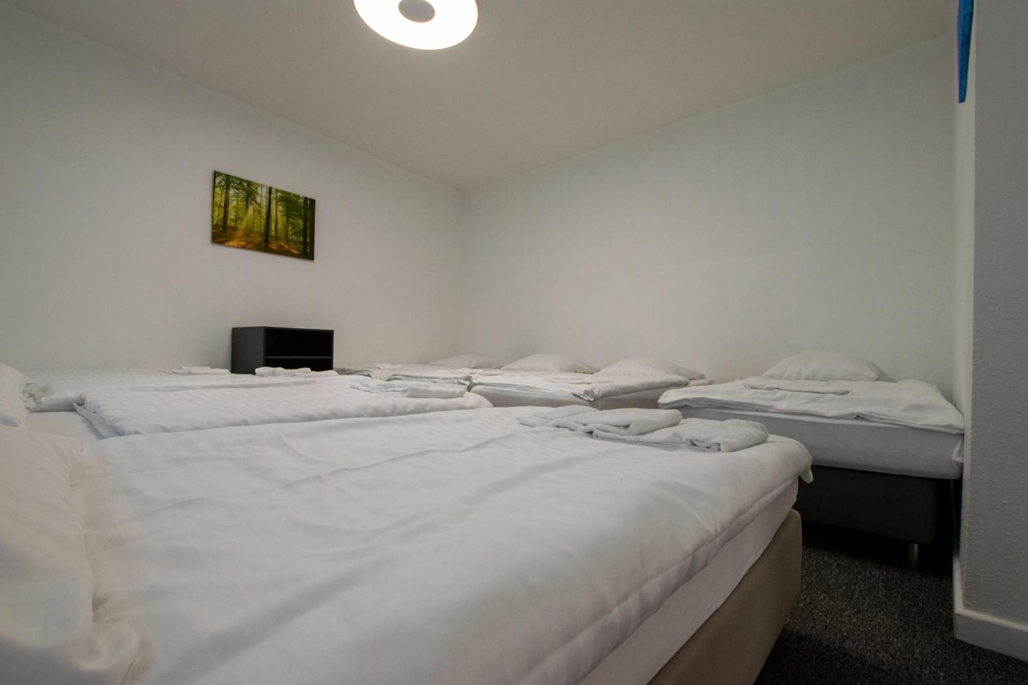 Spacious House Dusseldorf Room photo