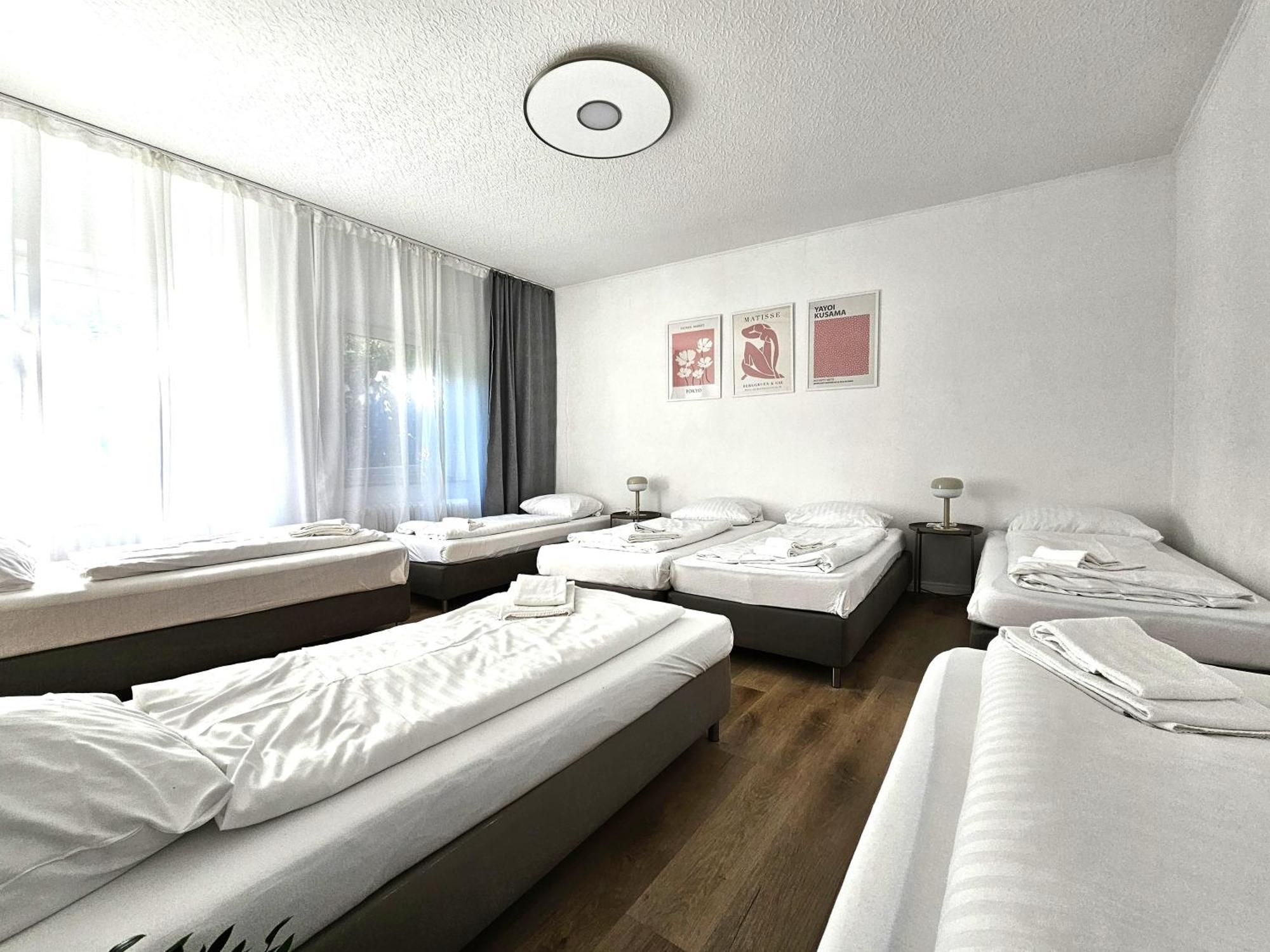 Spacious House Dusseldorf Room photo