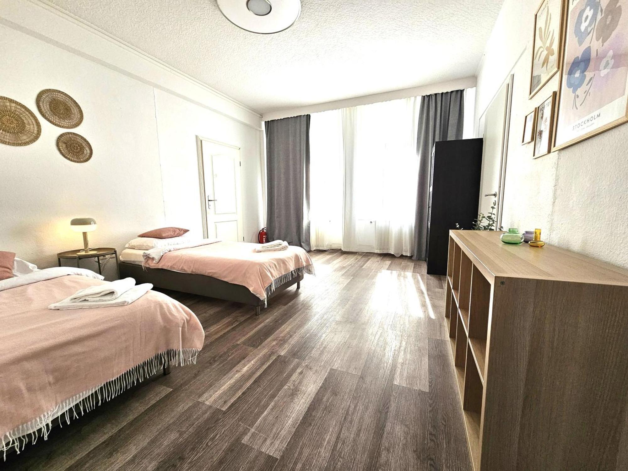 Spacious House Dusseldorf Exterior photo